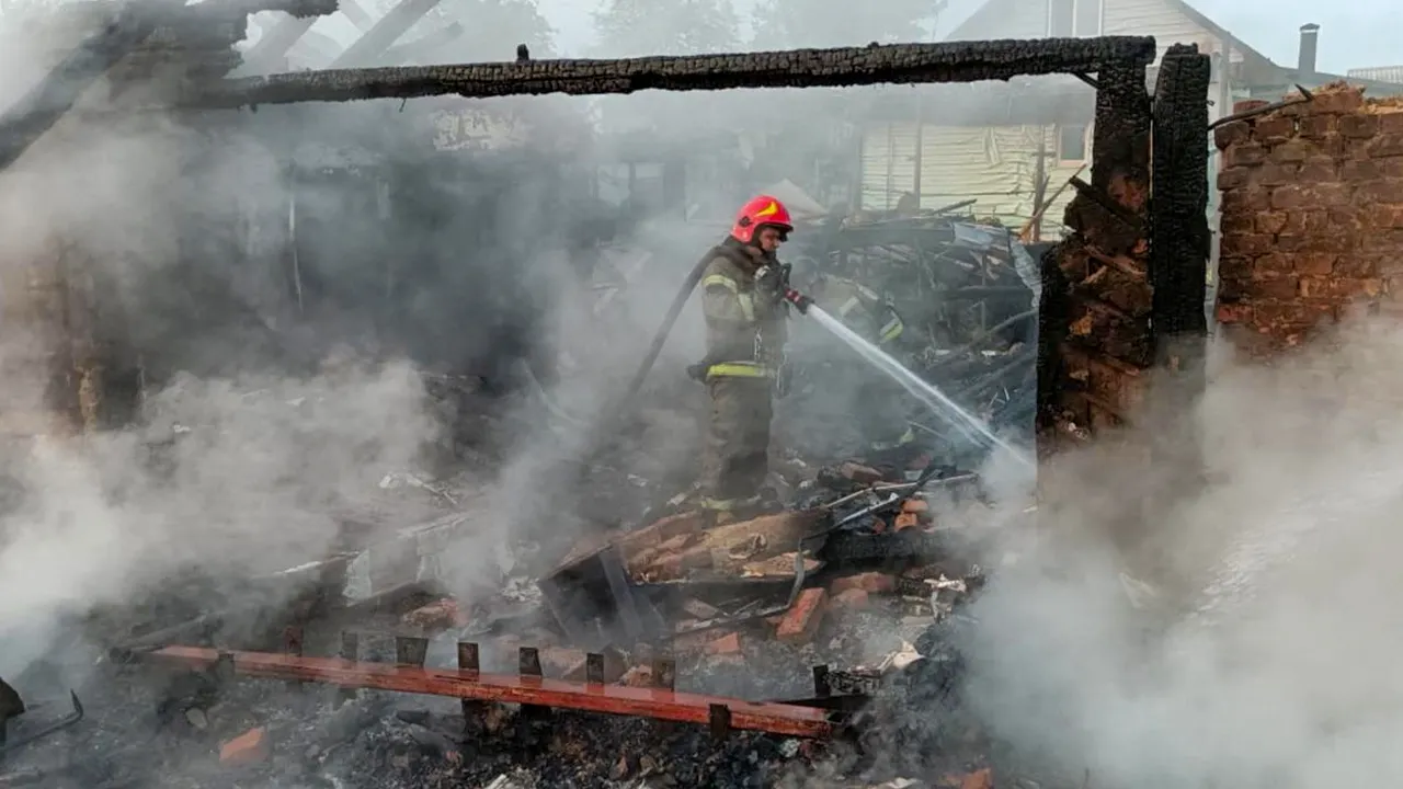 Drone strike in Ukraine results in family casualties shortly after Trump talks with Putin