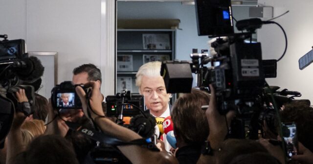 Dutch Government Falls, New Elections Near