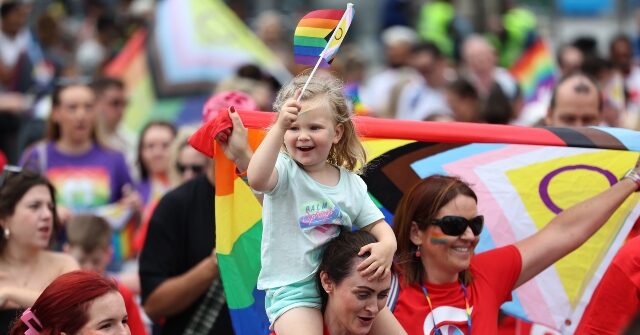 Editors Suggest Removing Article on UK Grooming Gangs Scandal