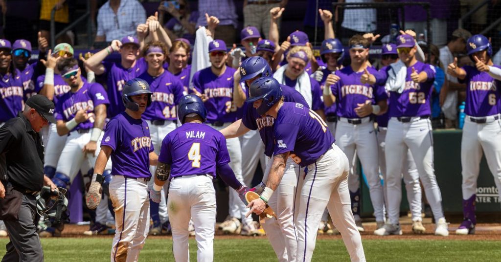 Eight College World Series teams remaining, ranked by their chances of winning the championship