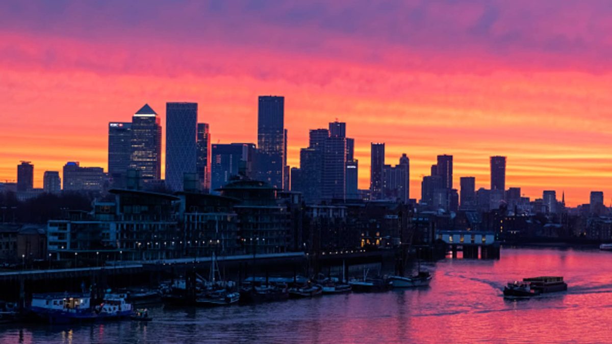 European stocks fall as tariff concerns weigh; UK economy contracts more than anticipated.