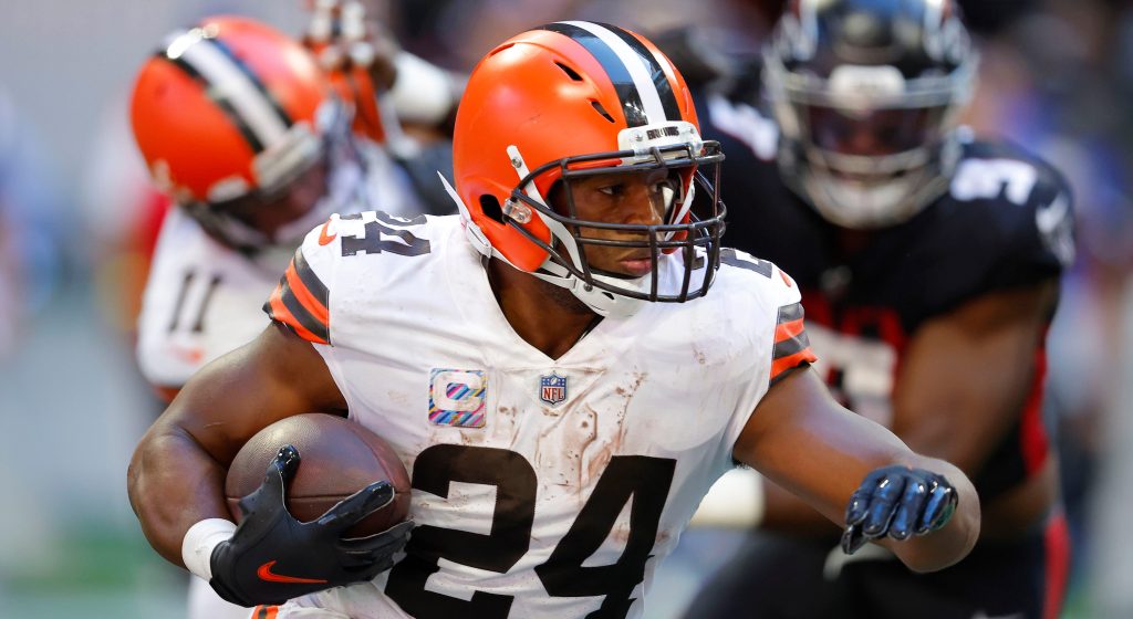 Ex-Browns running back Nick Chubb joins Texans on a contract valued at up to $5 million