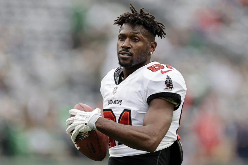 Ex-NFL player Antonio Brown sought for attempted murder charge: report