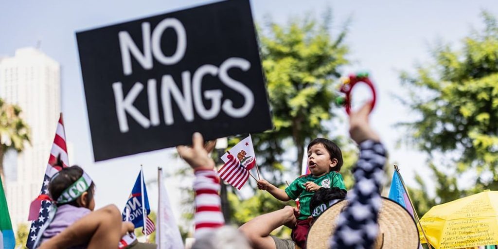 Ex-reality TV participant fatally shot during No Kings protest by 'peacekeeper,' according to police.