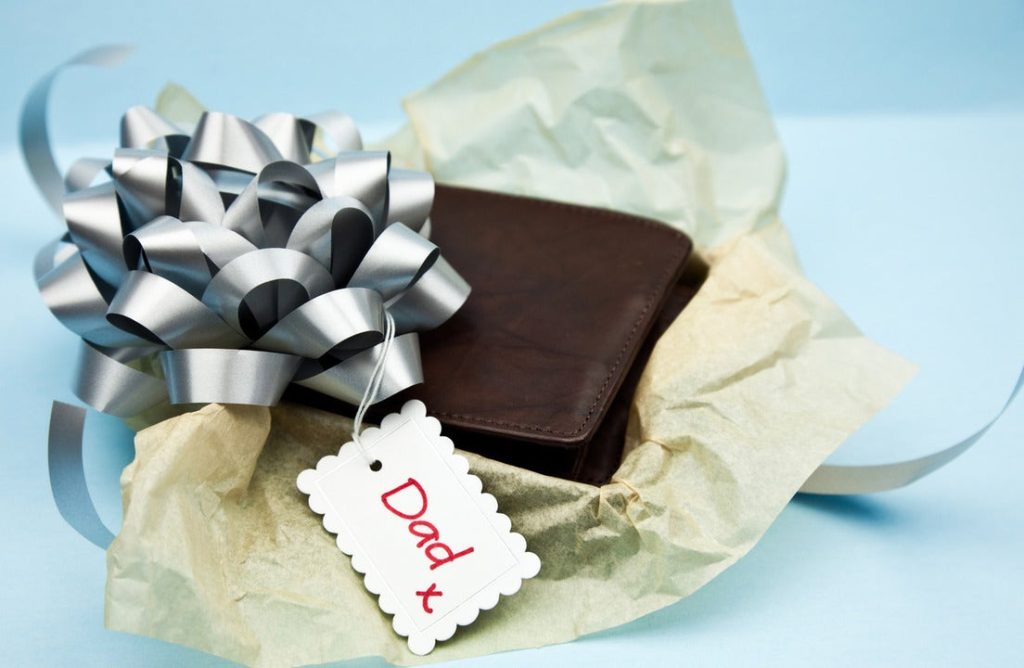 Excellent wallet gift ideas for Father's Day