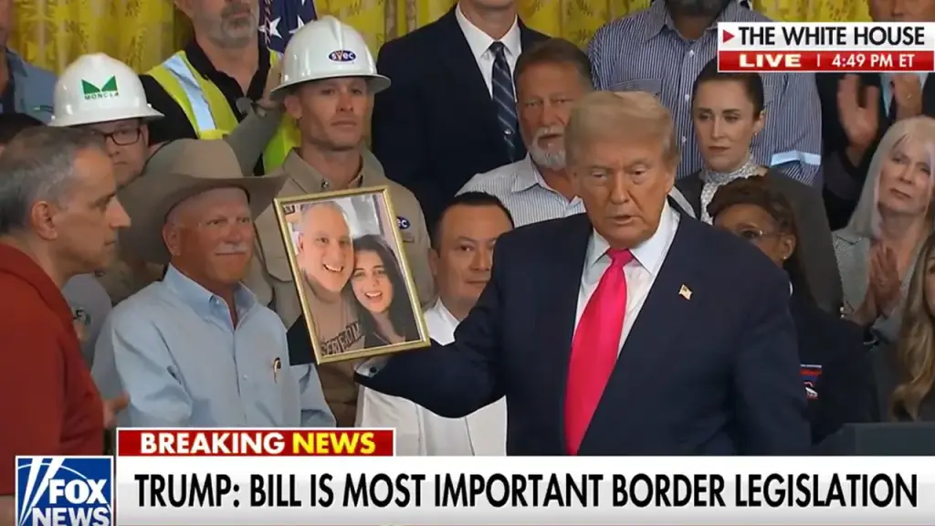 Family of victims support Trump in calling on Congress to approve the major legislation