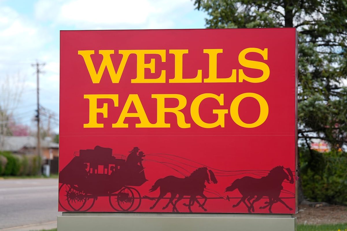 Federal Reserve removes 2018 limits on Wells Fargo related to fake accounts issue