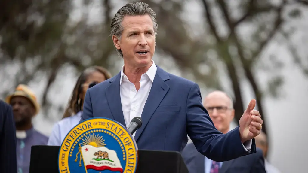 Following the podcast, Gavin Newsom starts a Substack to combat misinformation.