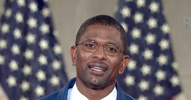 Former Vikings Player Jack Brewer Criticizes 'Weak, Emasculated' Tim Walz Following the Murder of a State Lawmaker