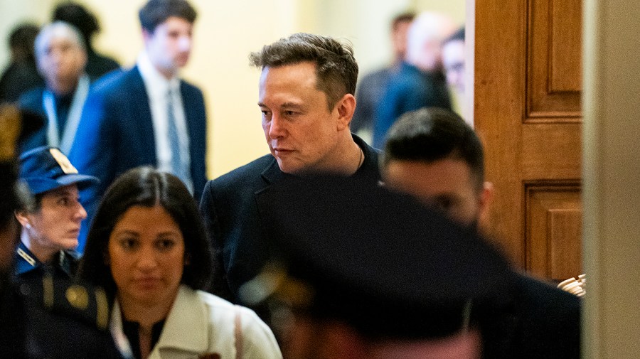 GOP minimizes the effect of Trump-Musk conflict on the midterm elections