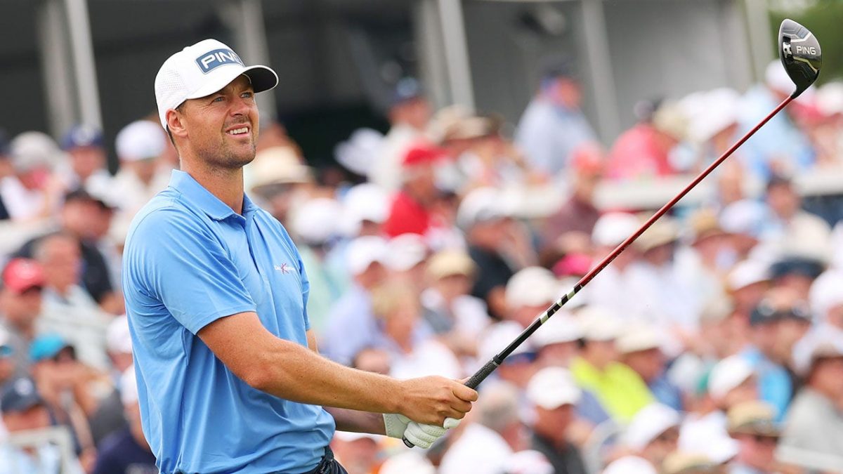 Golfer Victor Perez achieves a rare hole-in-one at the US Open in Oakmont