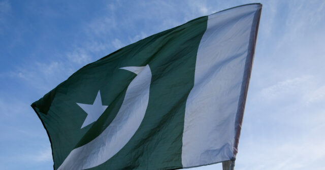 Grooming Investigation Resulting in 'Scapegoating' of Pakistanis: Muslim Activist