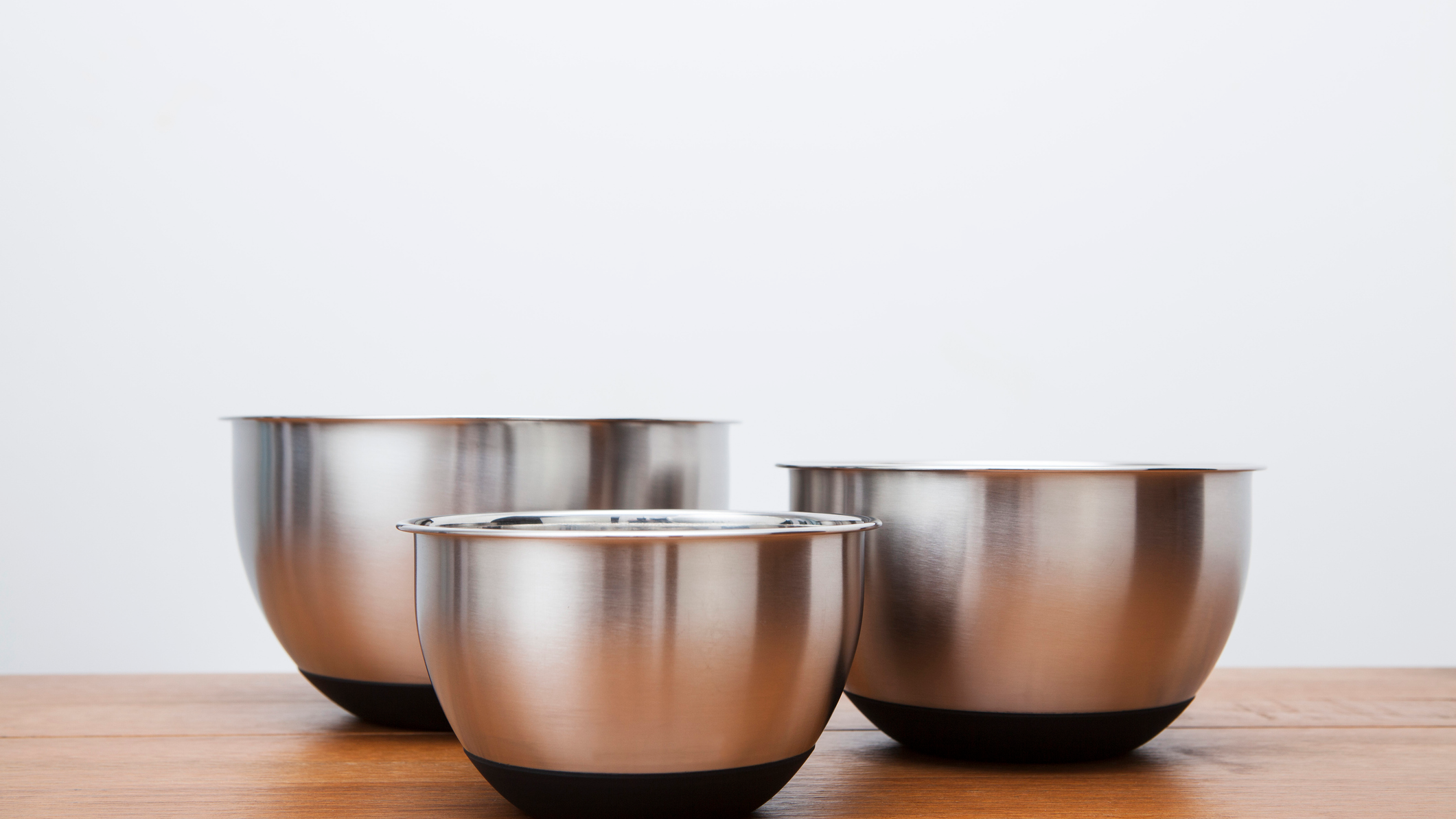 Help Dad elevate his cooking with discounted HexClad cookware for Father's Day.