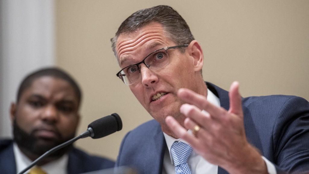 House Republican starts fundraising committee for Iowa governor campaign