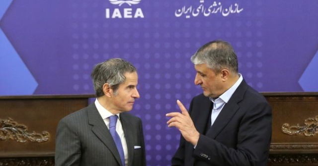 Iran Reacts to U.N. Criticism by Preparing to Build Another Enrichment Site