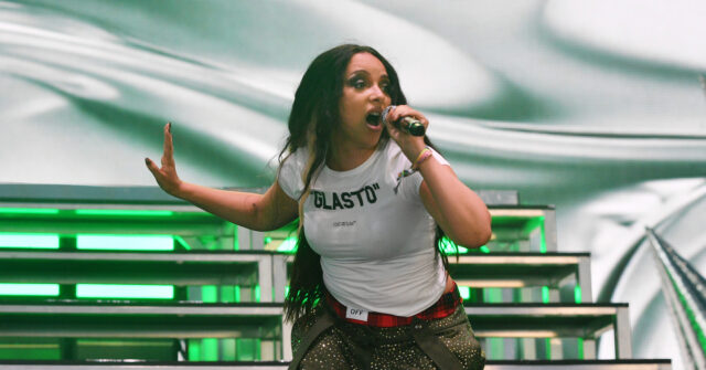 JADE Encourages Shouts of 'F**k You' at Farage's Reform Party
