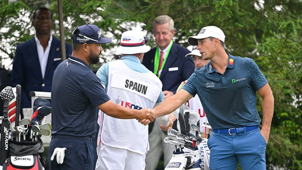 JJ Spaun, the US Open champion, feels he owes Viktor Hovland a bottle of wine.