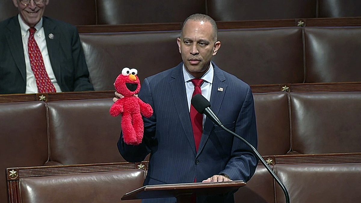 Jeffries employs Elmo puppet to challenge Republican $9 billion spending cuts proposal