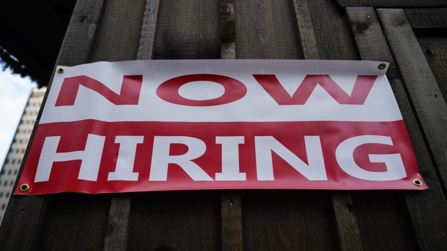 Job market remains uncertain during tariffs pause with China