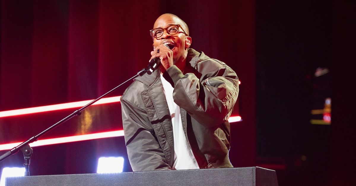 Jon Reddick's top song 'No Fear' turned into a personal anthem while his wife battled cancer.