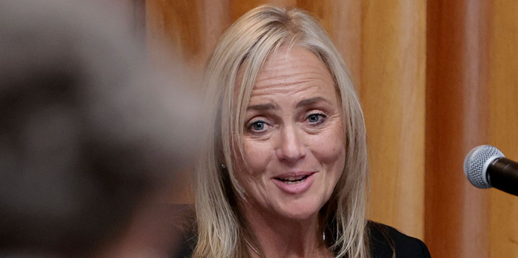 Judge alleged to have assisted alien in escaping ICE through a side door