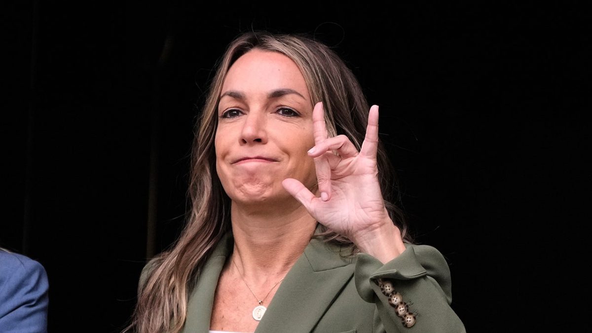 Jury foreman declares Karen Read 'not guilty' in Boston police officer murder trial