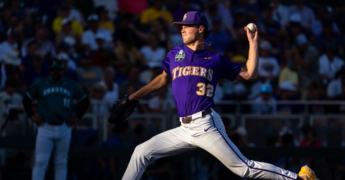 Kade Anderson shines as LSU shuts out Coastal Carolina in Game 1