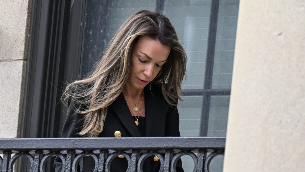 Karen Read jury considers verdict while other notable cases took hours to days