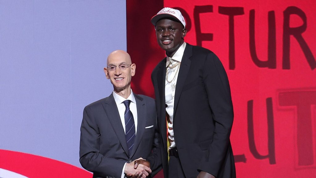 Khaman Maluach's journey from Sudanese refugee to the NBA