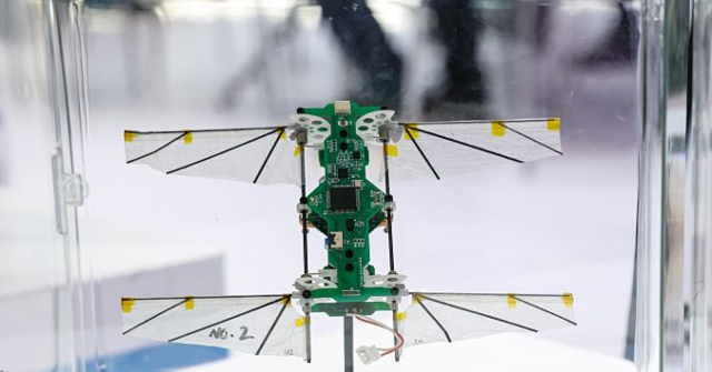 Laboratory Develops Spy Drones the Size of Mosquitoes