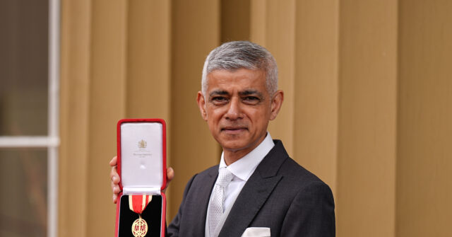 London Mayor Khan Awarded Knighthood