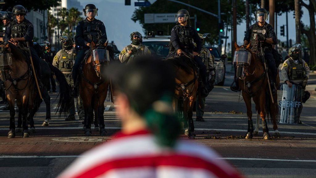 Los Angeles area mayors come together to oppose immigration raids during military presence