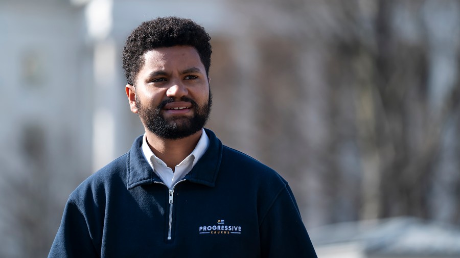 Maxwell Frost: ICE 'human trafficking' migrants to other nations