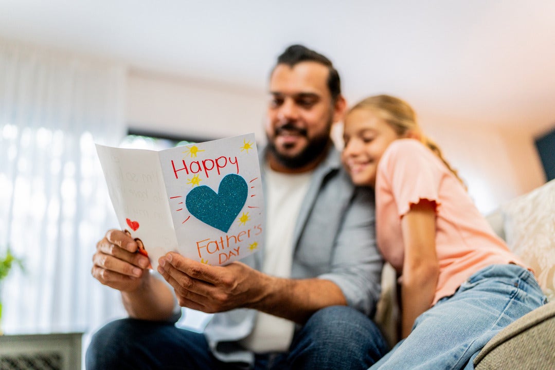 Meaningful presents to express your love for dad on Father's Day