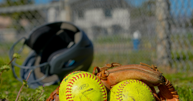 Minnesota Girls' Softball Team with a Transgender Player Takes State Championship