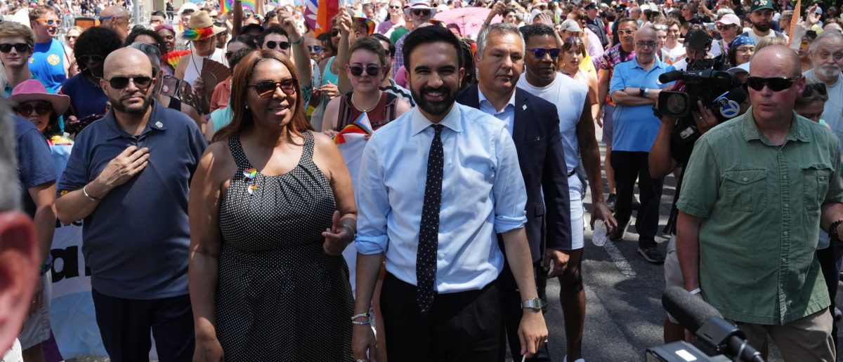 Moderate Democrats Miss Valuable Chance to Criticize the Far Left