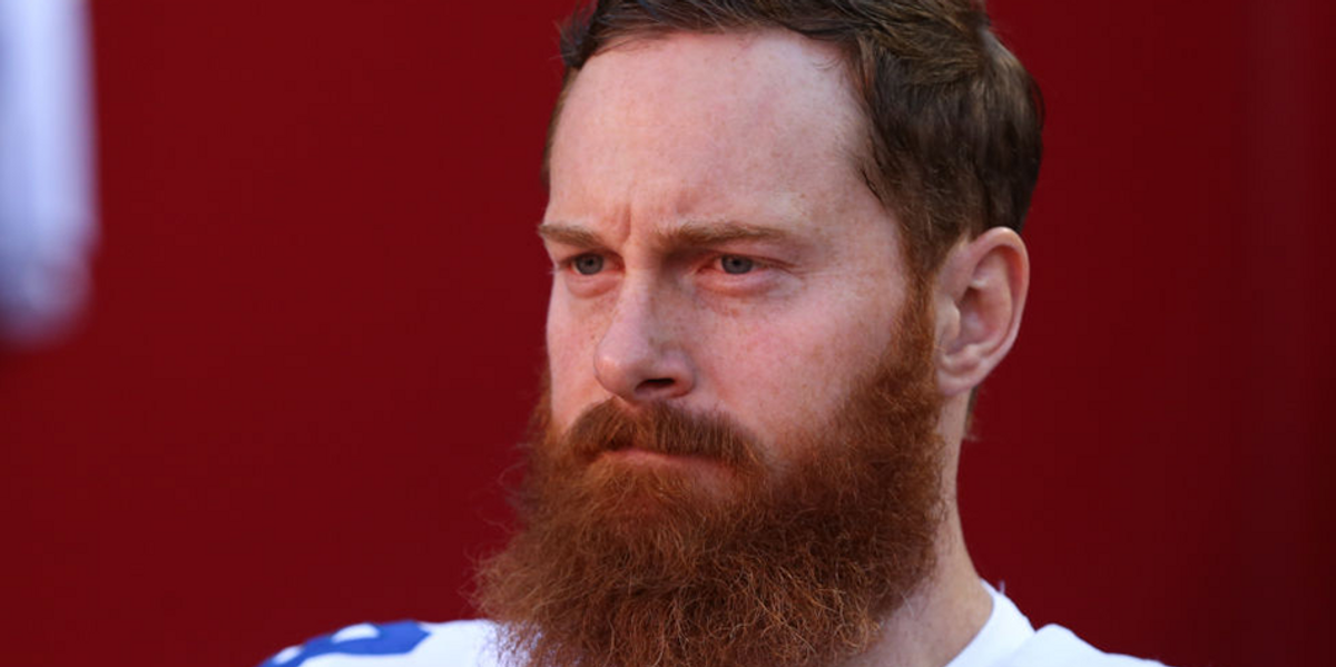 NFL player reacts strongly after priest is accused of pornography