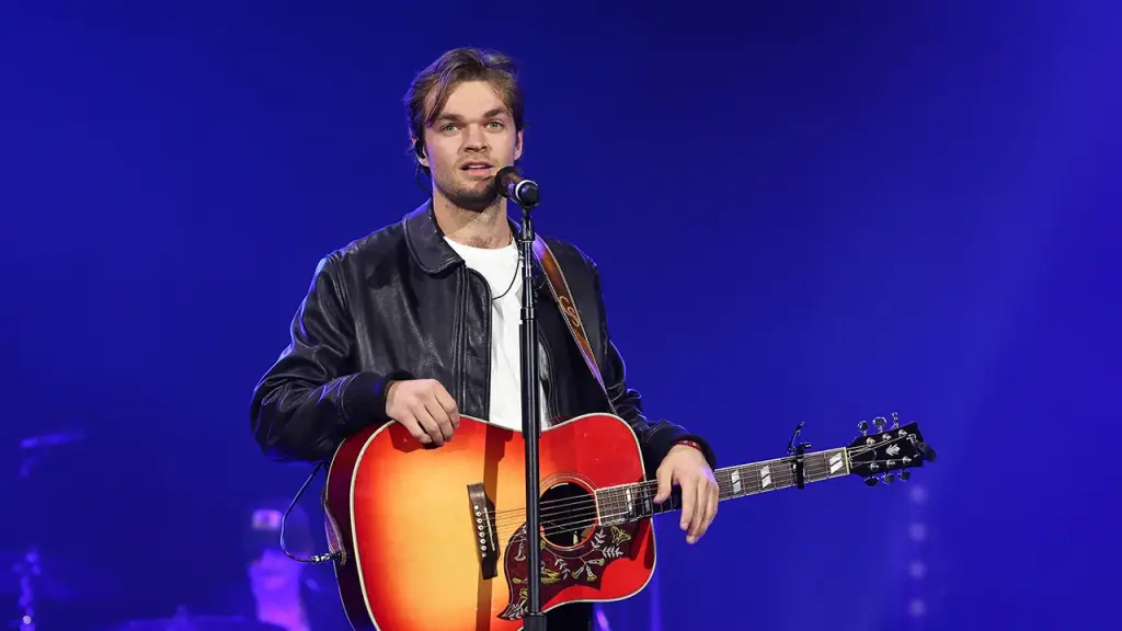 Nashville police look into deadly accident with singer Conner Smith