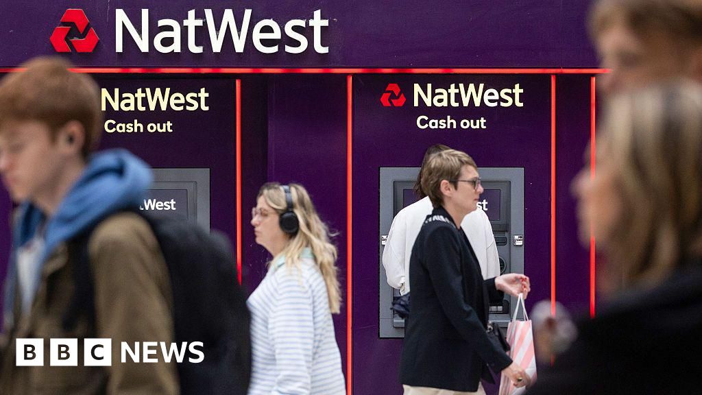 NatWest issues an apology for the banking app being down.