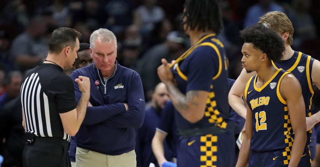 New rules aimed at improving the pace of men's college basketball games will be implemented in the 2025-26 season.