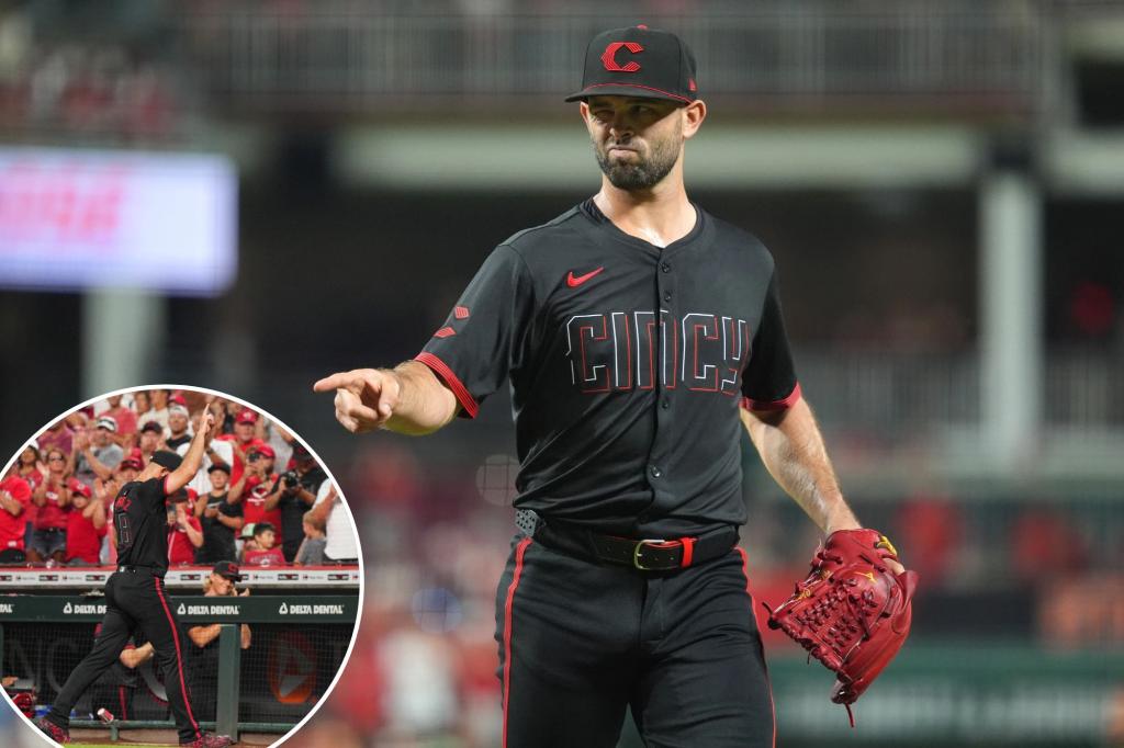 Nick Martinez was battling his own struggles during the early stages of his no-hit attempt.