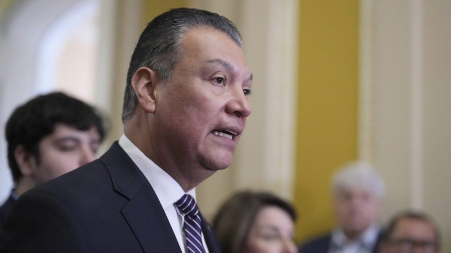 Padilla responds to Vance ‘Jose’ remark: ‘He knows my name’