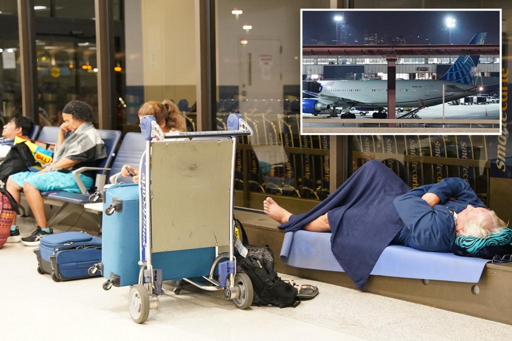 Passengers at Newark airport stuck due to shortage of air traffic controllers