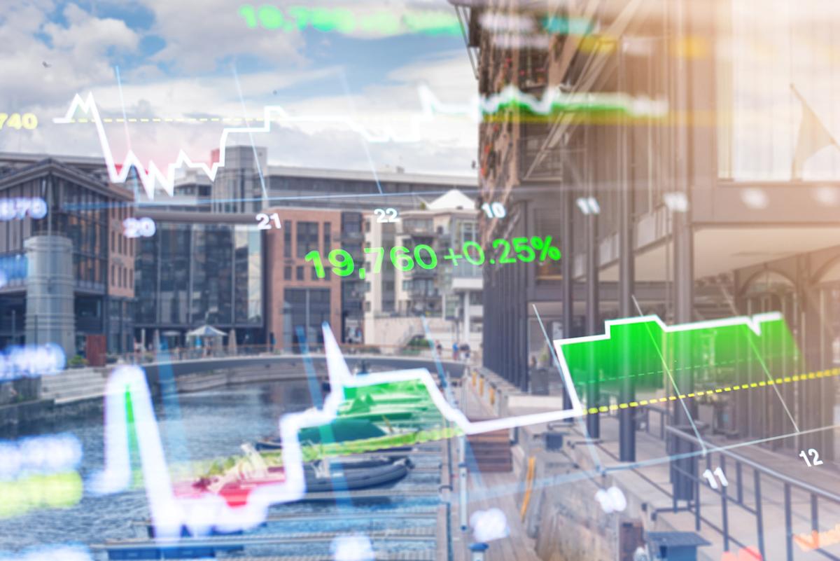 Passive ETFs Reach a Critical Point as Their Dominance Introduces New Risks