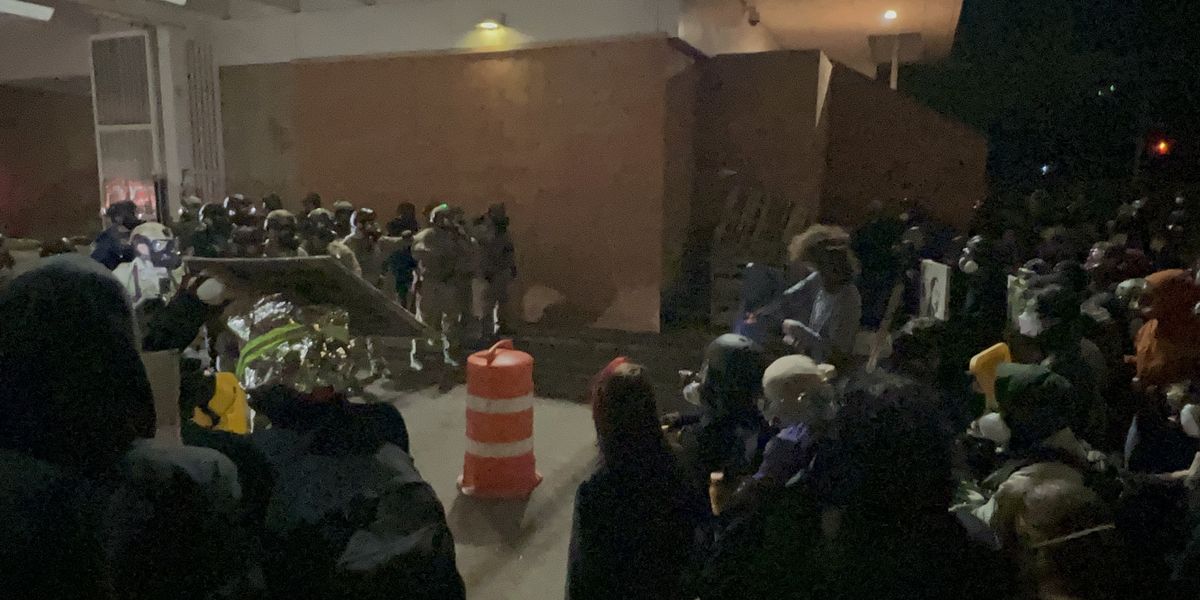 Portland ICE center faces daily attacks from Antifa as unrest grows