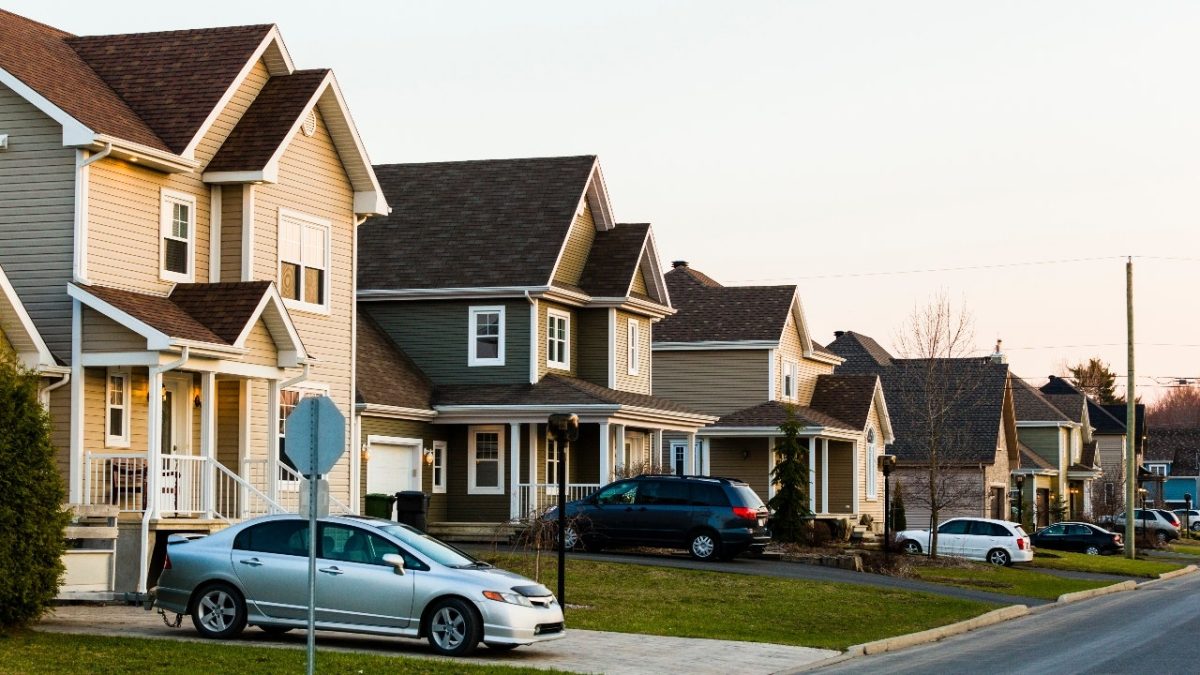 Potential burglary suspects concealing phone cameras in residential front yards, according to police