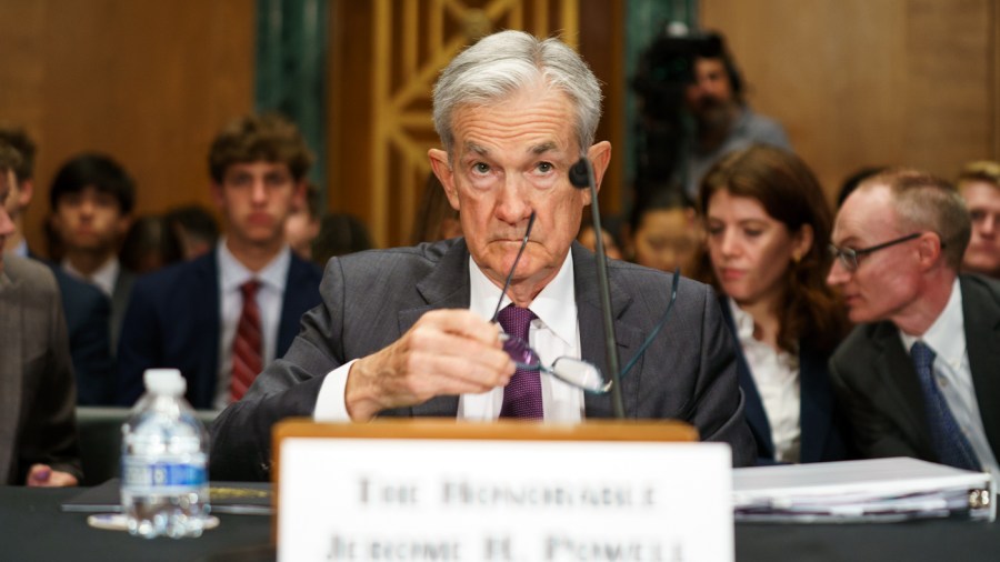 Powell supports the Fed's cautious strategy in response to Trump’s remarks and pressure from the GOP