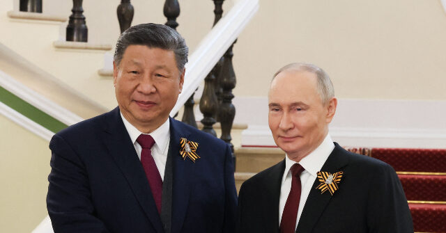 Putin and Xi Talk About Issues Among G7 Leaders