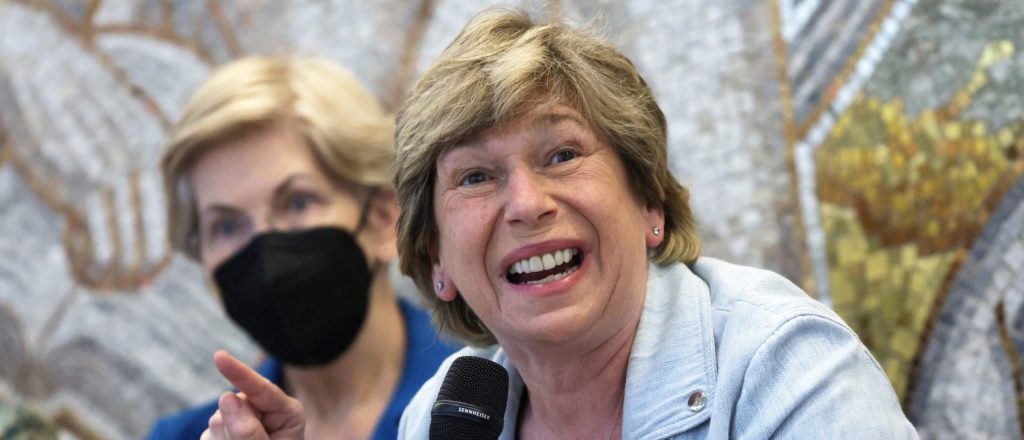 Randi Weingarten Resigns from the DNC