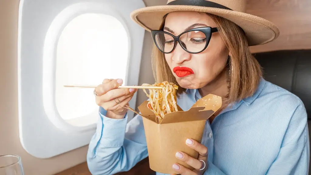 Reddit users discuss the most unusual behaviors of passengers they've observed on flights